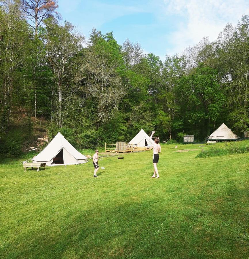 Belair Le Camping Hotel Champagnac-de-Bélair Exterior foto